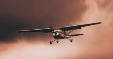 Two Flying Scholarships Launched